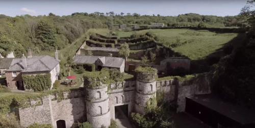 Cremyll House | Bay Cottage & Bay Stables