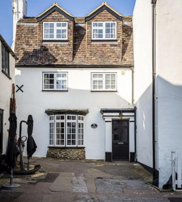 Broadstairs House | Bay Cottage By The Sea in Broadstairs.