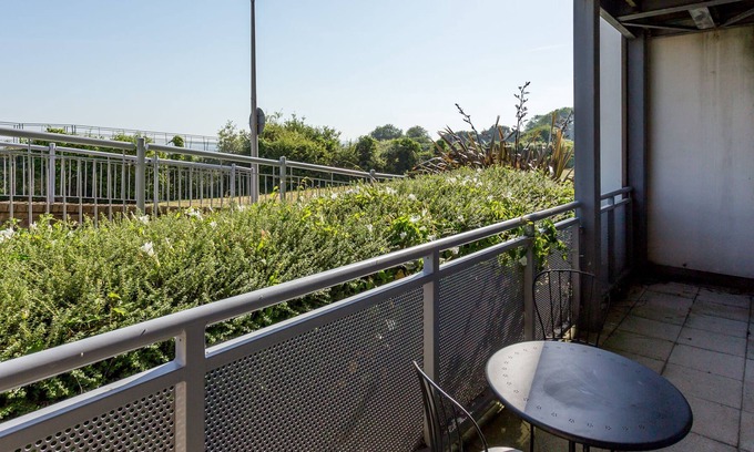 Hamworthy Cottage | Bay Retreat