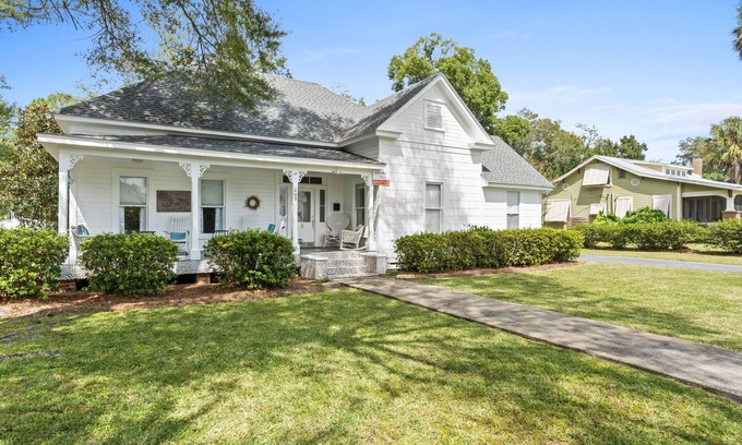 Port St. Joe Cottage | Bay view Historic home walking to St. Joseph Bay and Downtown.