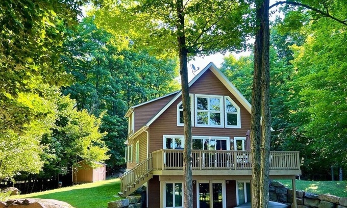 Rideau Lakes House | Bay View- on Benson Lake on the Rideau Canal