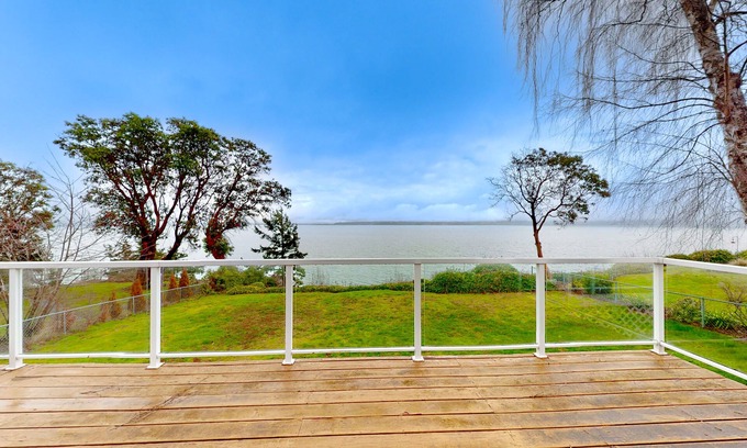 Camano Island House | Bayfront home with amazing water & mountain views, deck, lawn, grill, streaming