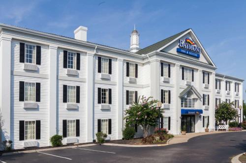 Columbia Hotel | Baymont by Wyndham Columbia Maury