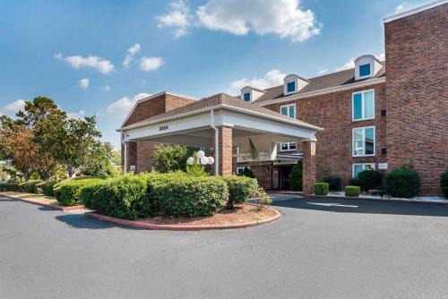 Gunter Afs Hotel | Baymont by Wyndham Montgomery AL