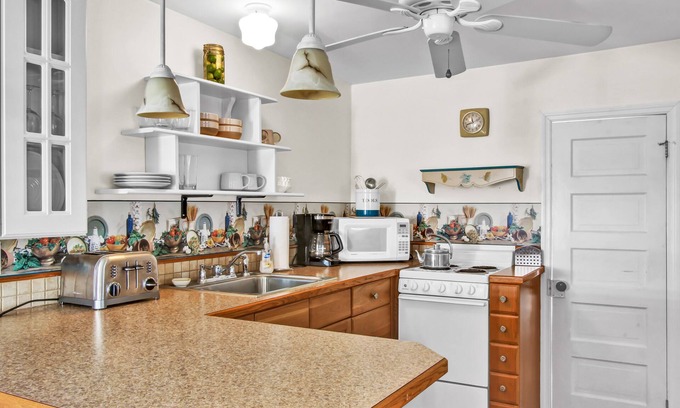 Villas Cottage | Bayside Guest Cottage