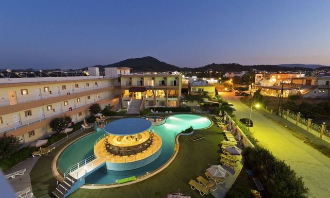Petaloudes Hotel | Bayside Hotel Katsaras