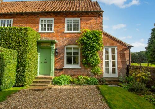 Swanton Novers House | Baytree Cottage