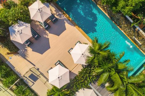 Byron Bay Apartment | Bayview Beachfront Apartments, in town right on the beach
