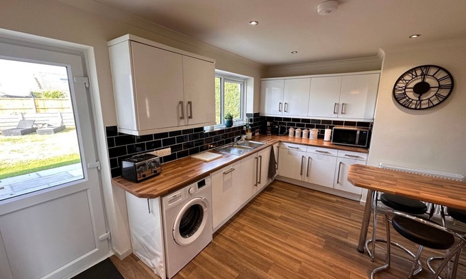 Bournemouth Cottage | Bayview Cottage