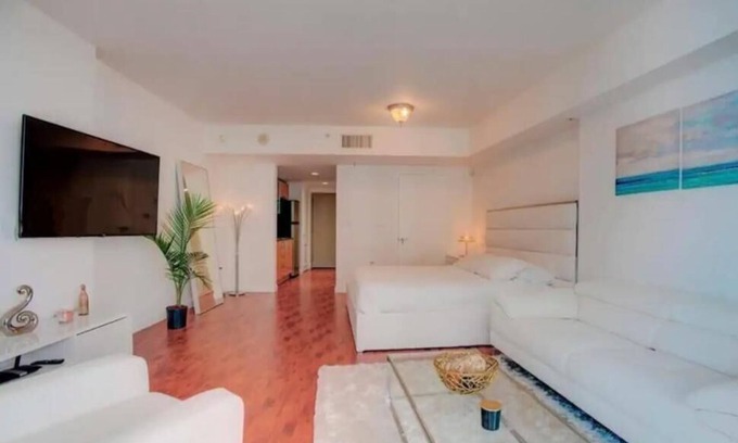 Surfside Condo | Bayview modern studio longer term available