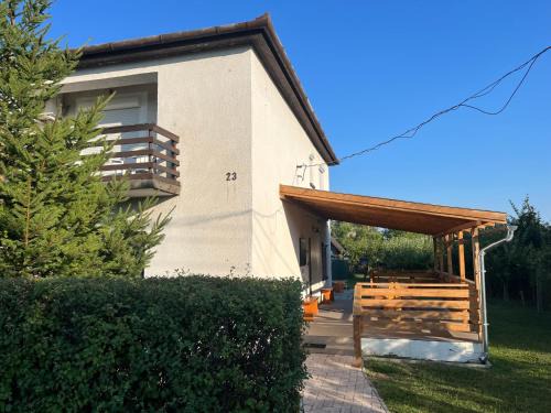 Balatonboglar Apartment | BB Fonyódi út Apartman
