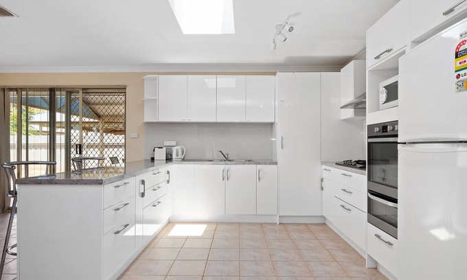 Somerville House | Bea-Vic Home. Your home away from home.