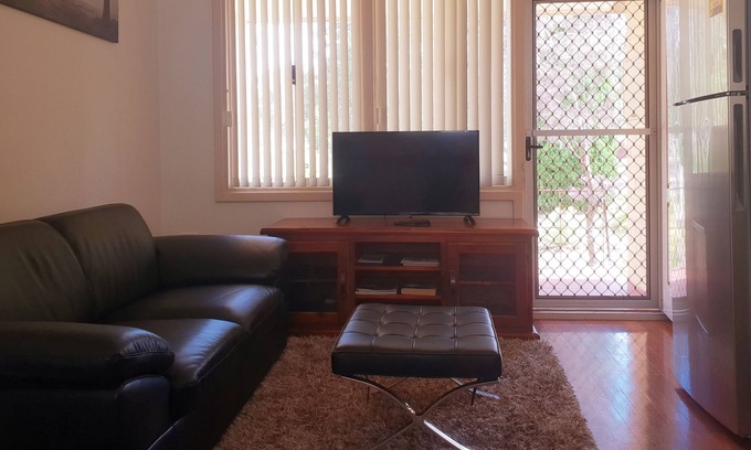 Withers House | Beach And Tranquility (PETS are welcome 100% Fully Fenced)