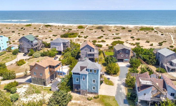 Salvo House | Beach Boys
