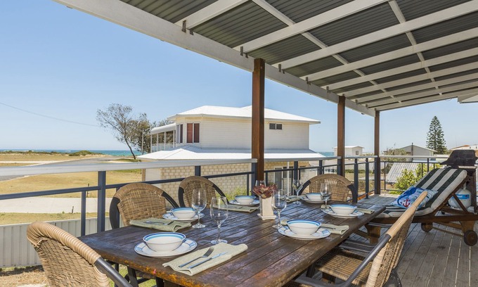 Lancelin House | Beach Break - Family Accommodation with Ocean Views