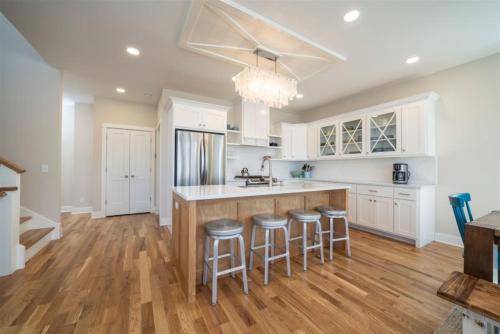 South Haven House | Beach Breeze - 5 bedroom home located just a block from the beach!