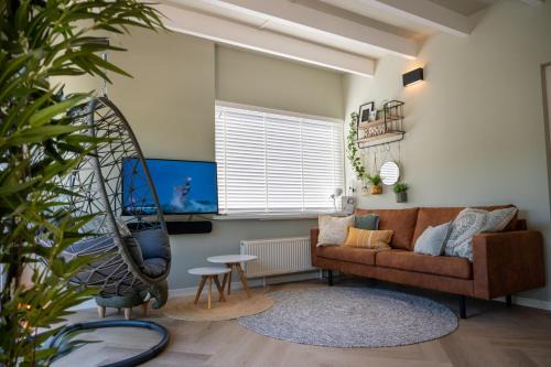 Municipality of Noordwijk House | Beach Bungalow Ohana - private garden - close to local Lake, Dunes and Beach