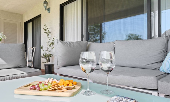 Laguna Niguel Condo | Beach Cities Quiet Getaway - 1.5 mins from Ocean front