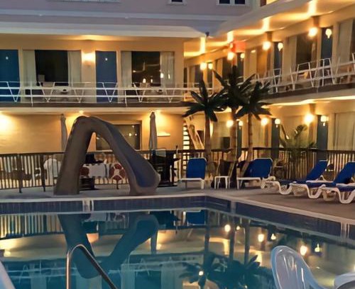 Wildwood Crest Hotel | Beach Colony Motel