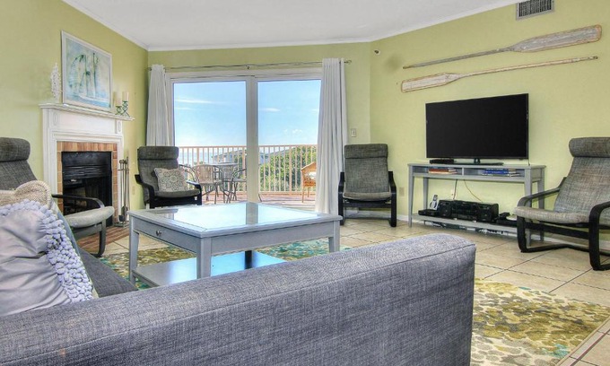 Indian Shores Apartment | Beach Cottage 1403