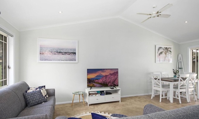 Umina Beach Villa | BEACH DAZE @ UMINA BEACH FAMILY FRIENDLY