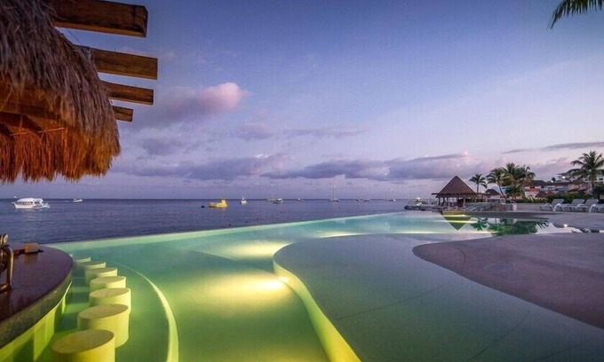 Cozumel Hotel | Beach-front Studio with Balcony for Weekend Getaway