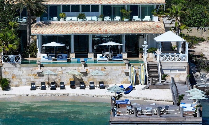 Puerto Juarez Villa | Beach Front Villa with Spectacular Ocean View