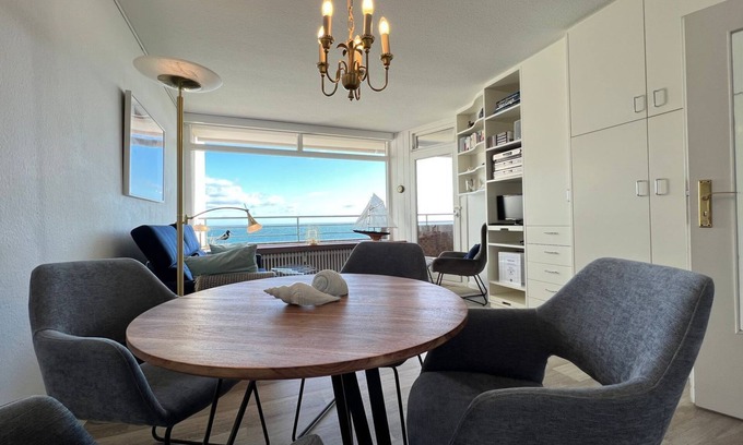 Dahme Apartment | Beach hotel - 56 - sea view and beach chair included!