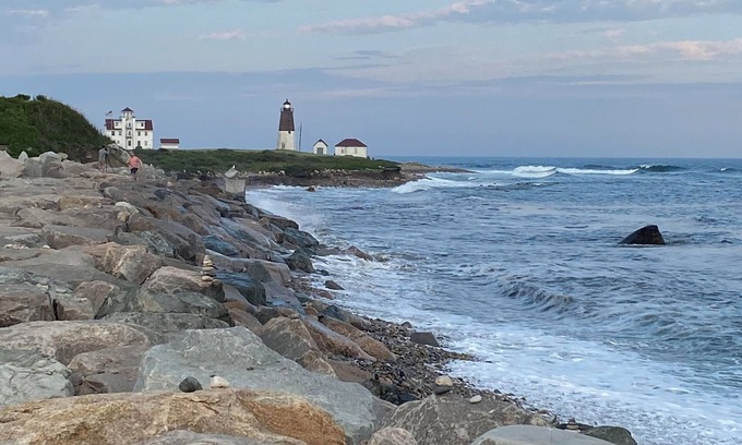 Wakefield-Peacedale Apartment | Beach House by the Pier-Ocean, Nature & Relax