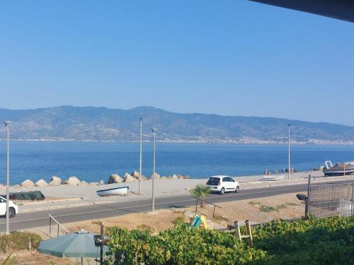Reggio Calabria Apartment | BEACH HOUSE casavacanze