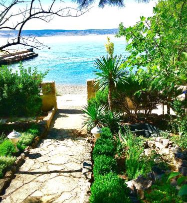 Starigrad House | beach house
