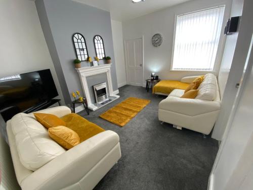Westoe Apartment | Beach House-New Day Properties