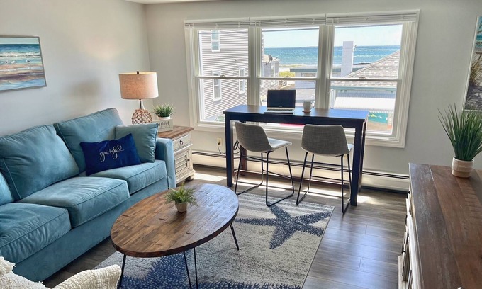 Old Orchard Beach House | Beach House ∆ Prime Location ∆ Steps to the Ocean