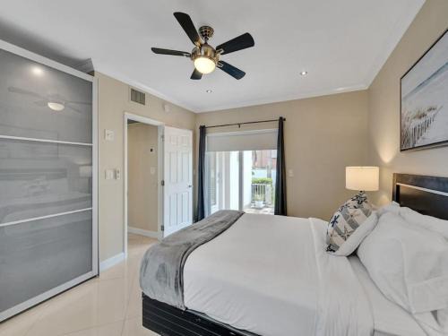 Hendricks and Venice Isles Apartment | Beach Isles Modern 1BR in Fort Lauderdale with Patio
