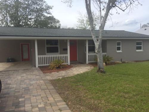 Jacksonville Beach House | Beach Life Bungalow
