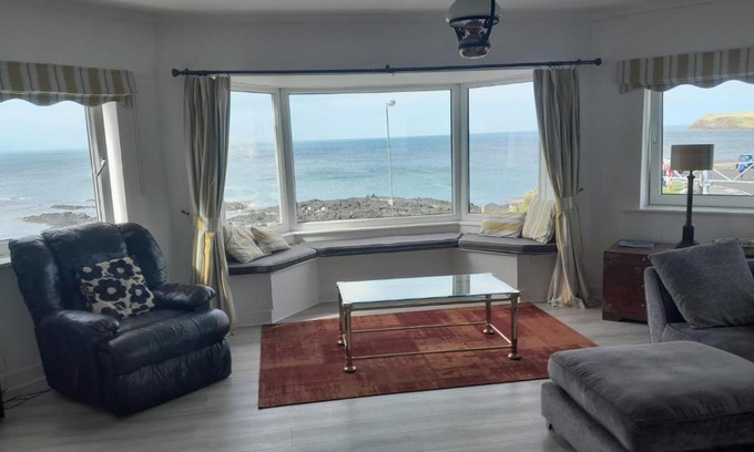Portballintrae House | Beach lodge Stunning Sea Views