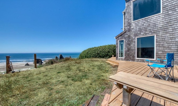 Bandon Apartment | Beach Loop Condos