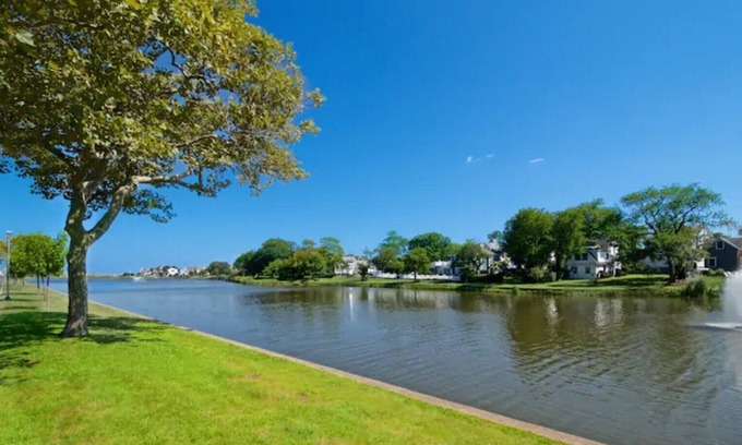Bradley Beach House | Beach Paradise - Luxury Spacious Home 5 mins Walk to Beach