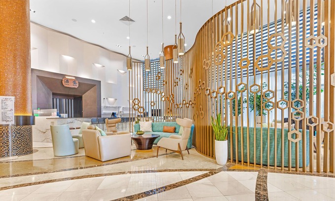 Sunny Isles Beach Resort | Beach Resort Suite with Ocean view!