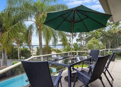 Batehaven House | Beach Road The Somers
