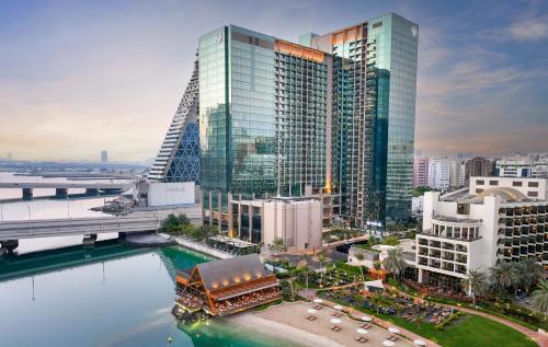 Al Zahiyah Apartment | Beach Rotana Residences
