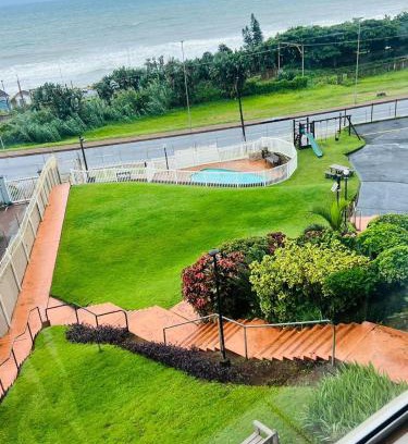 Scottburgh Apartment | Beach View