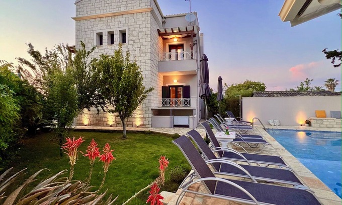 Acharavi Villa | Beach Villa Heart House with private pool