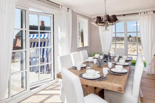 List House | Beachalm