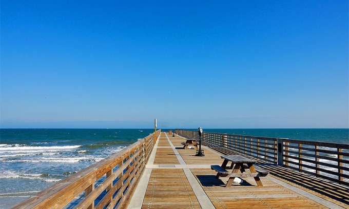 Jacksonville Beach Condo | Beachcomber 403