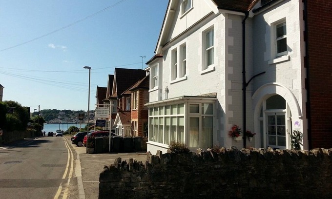 Swanage Apartment | Beachcomber Holiday Apartments