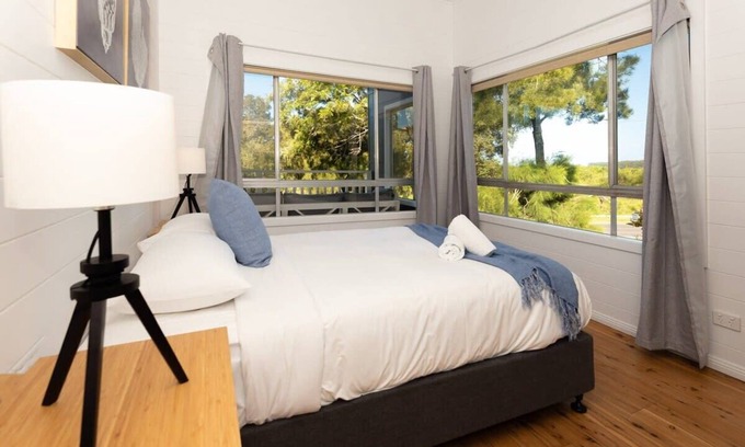 Broulee House | Beachfront Bliss - Broulee