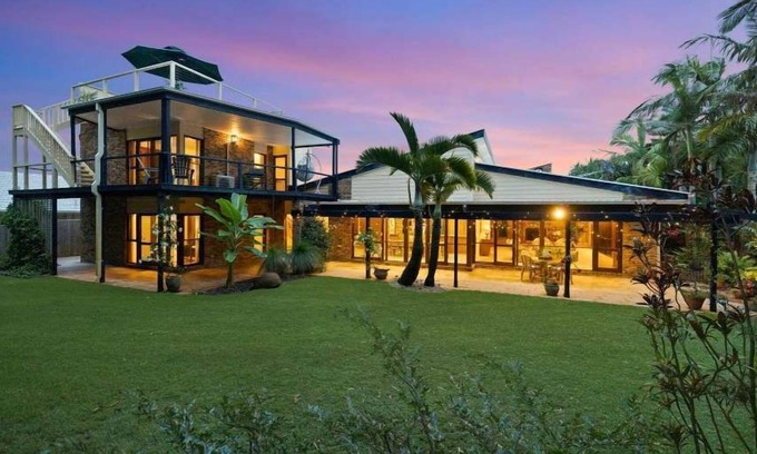 Bokarina House | Beachfront Bliss in Bokarina