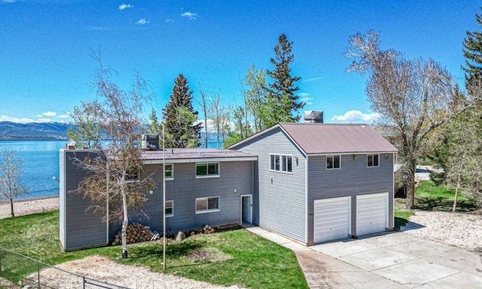 Laketown House | Beachfront Bonanza! East Side Bear Lake Gem