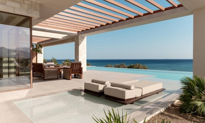 Ierapetra Villa | Beachfront Brand New Villa